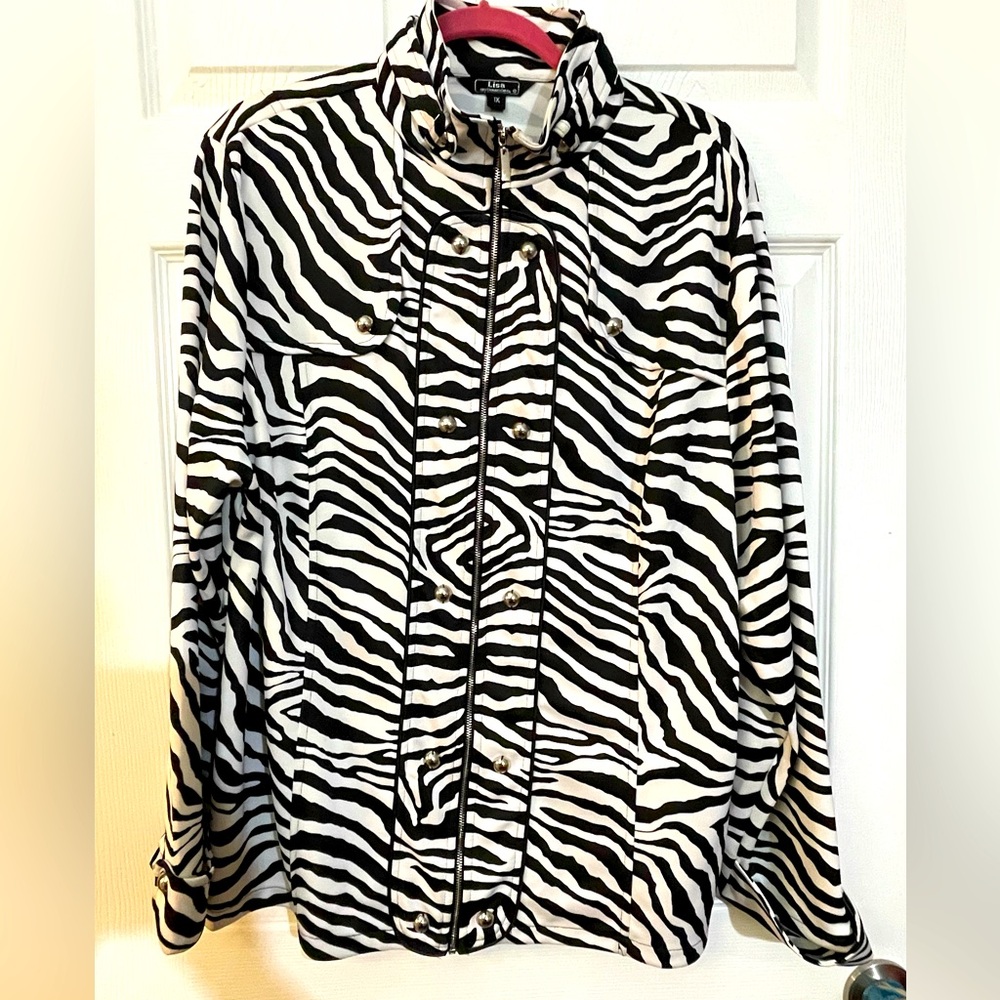 Lisa plus size zebra print zip up jacket. Worn once, perfect condition, 1X